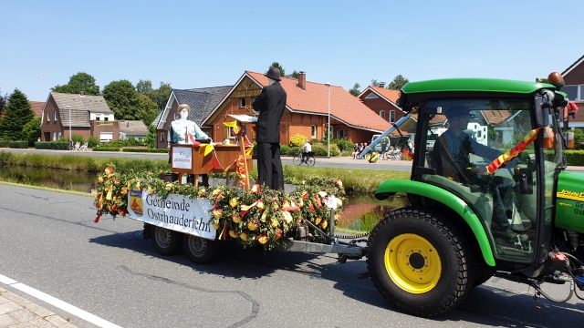 ../fotos/250-jahr-feier_ostrhauderfehn_2019/2019-06-23 13.46.31.jpg